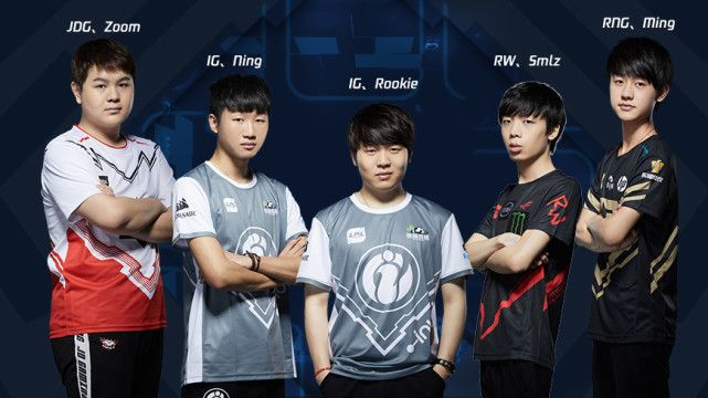 而小卡的舅 而小卡的舅